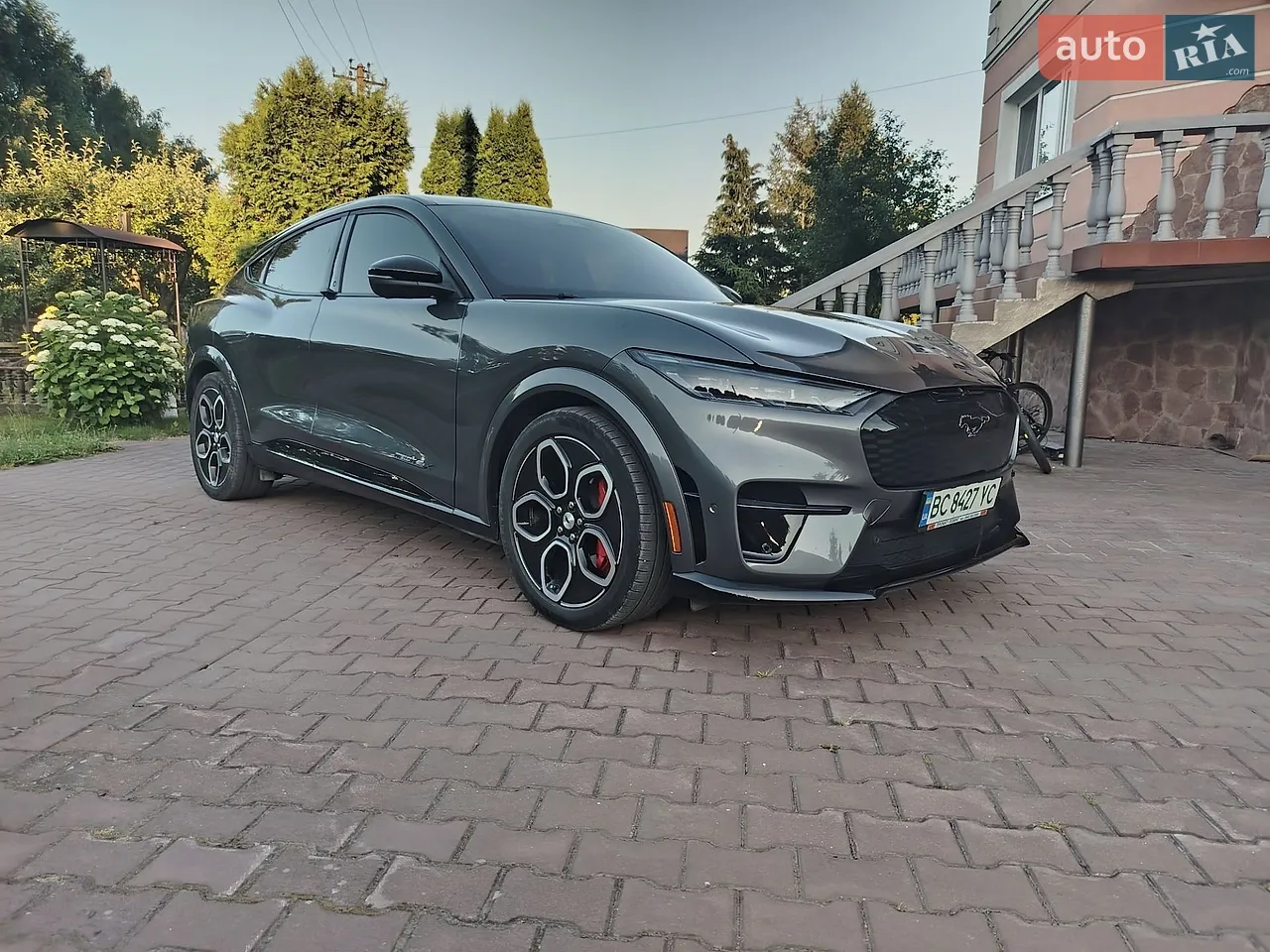2022 Ford Mustang Mach-E - мініатюра 26