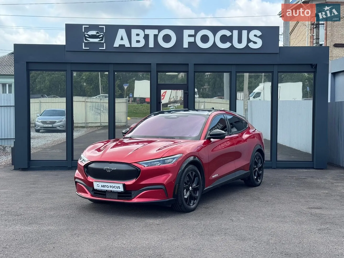 2021 Ford Mustang Mach-E - мініатюра 4