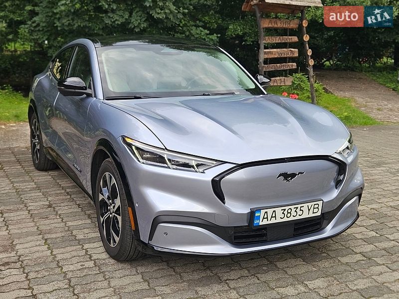 Внедорожник / Кроссовер Ford Mustang Mach-E 2022 в Киеве