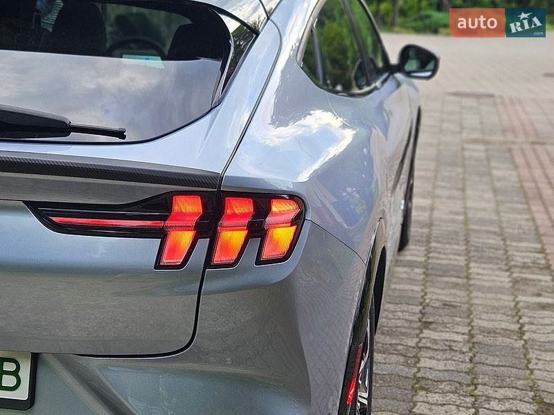 Внедорожник / Кроссовер Ford Mustang Mach-E 2022 в Киеве фото 6 Внедорожник / Кроссовер Ford Mustang Mach-E 2022 в Киеве