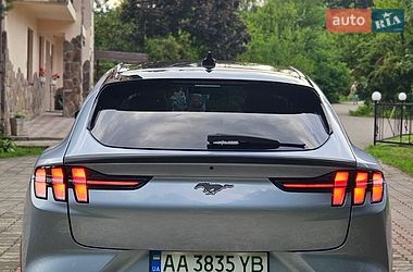 Внедорожник / Кроссовер Ford Mustang Mach-E 2022 в Киеве