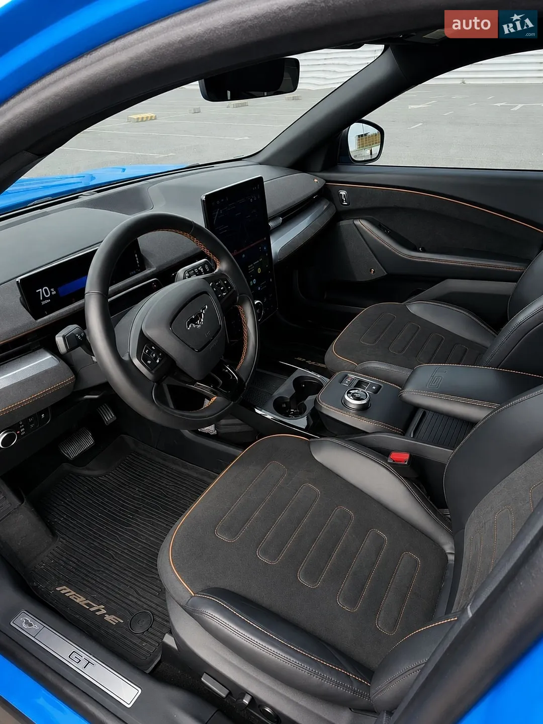 2022 Ford Mustang Mach-E - мініатюра 13