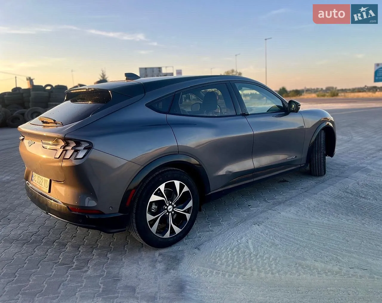 2021 Ford Mustang Mach-E - мініатюра 6