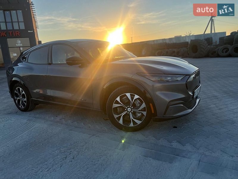 Позашляховик / Кросовер Ford Mustang Mach-E 2021 в Львові