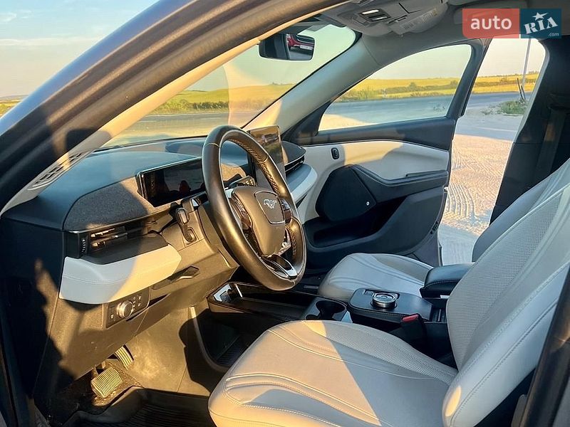 Позашляховик / Кросовер Ford Mustang Mach-E 2021 в Львові