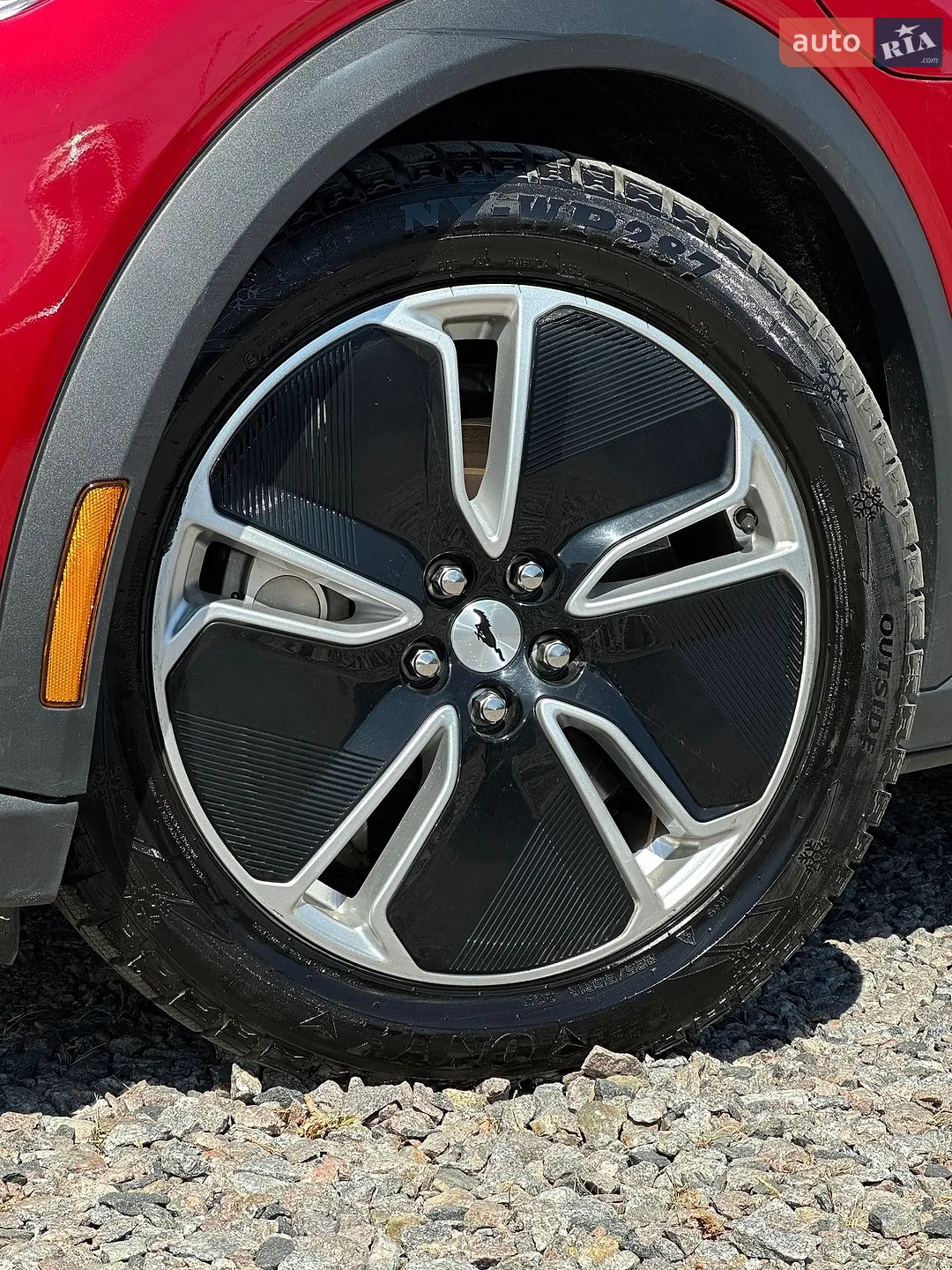 2020 Ford Mustang Mach-E - мініатюра 9
