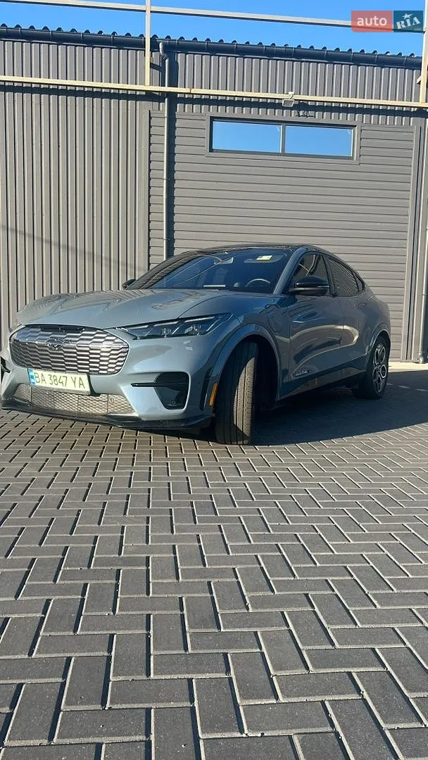 2024 Ford Mustang Mach-E - мініатюра 3