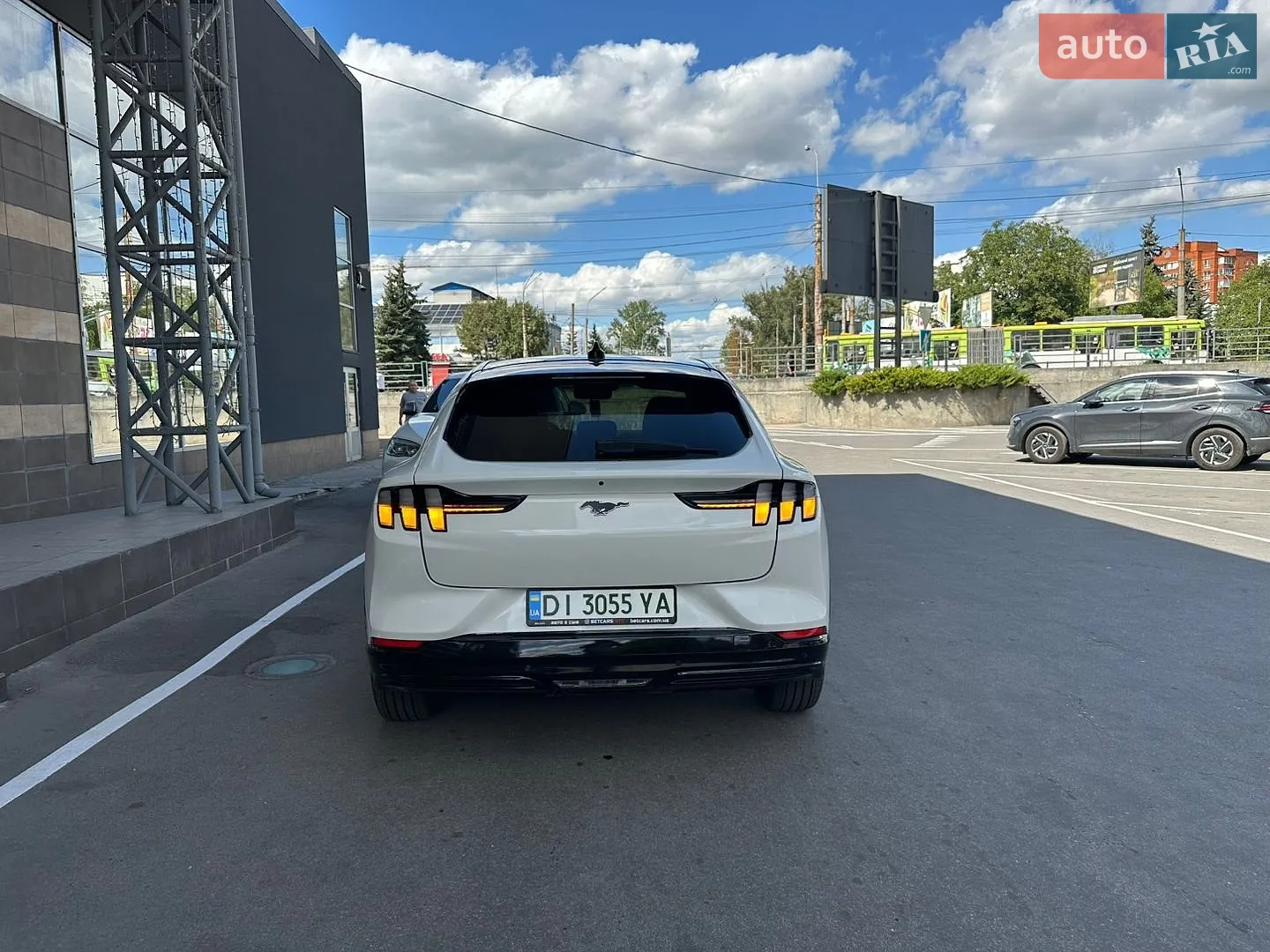 2021 Ford Mustang Mach-E - мініатюра 16