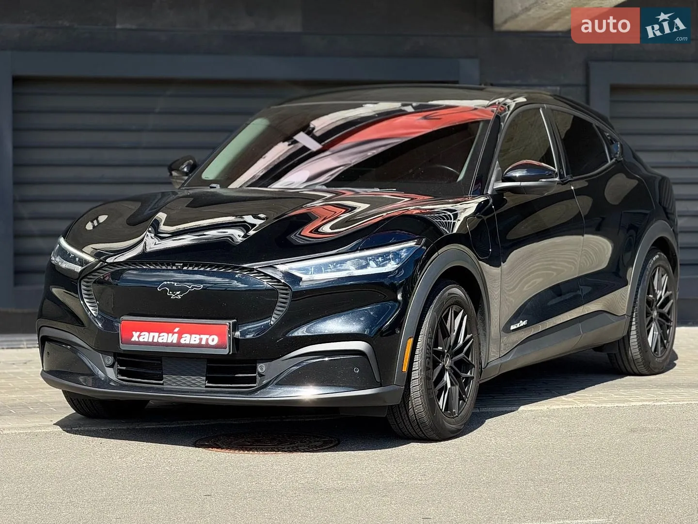 2021 Ford Mustang Mach-E - фото 1