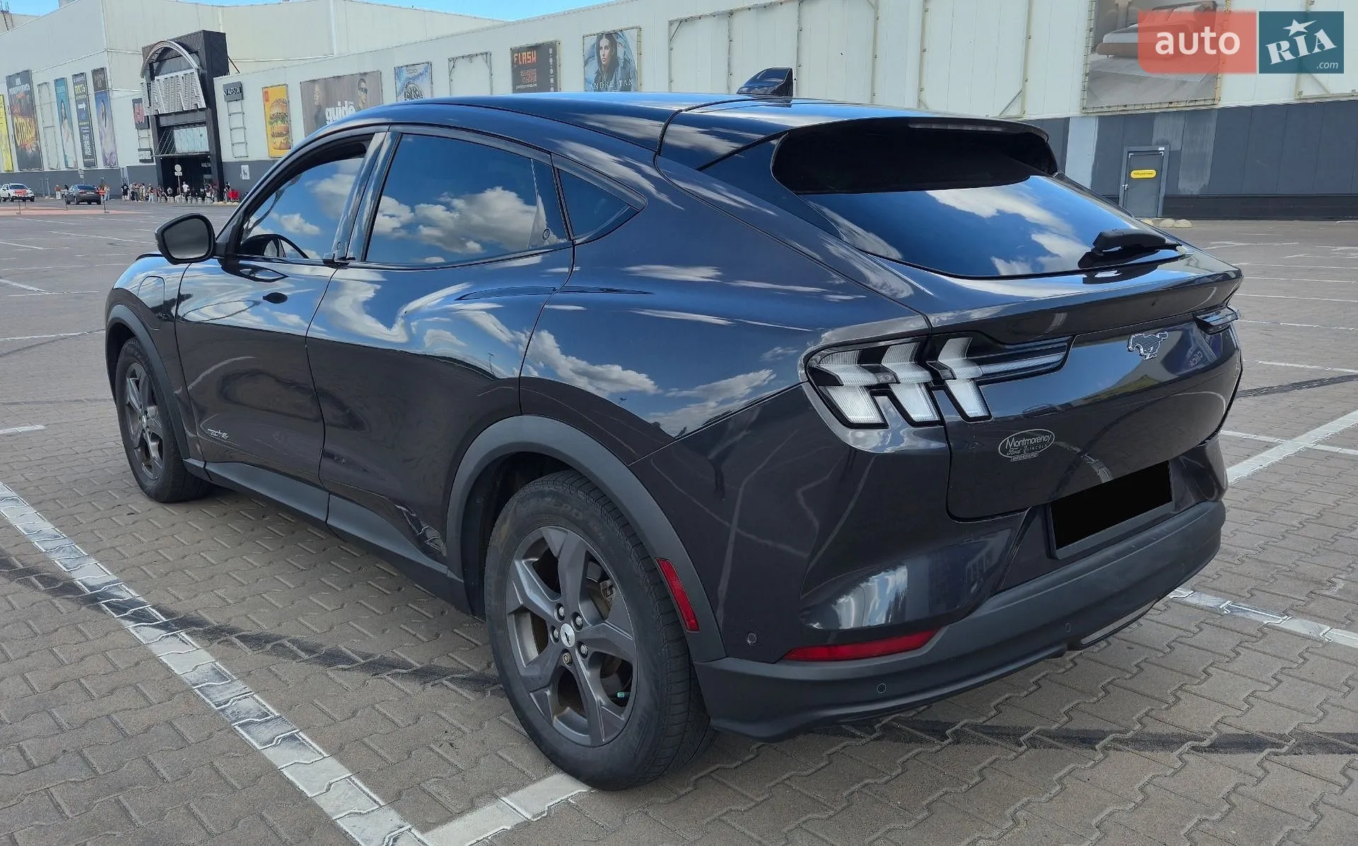 2022 Ford Mustang Mach-E - мініатюра 4