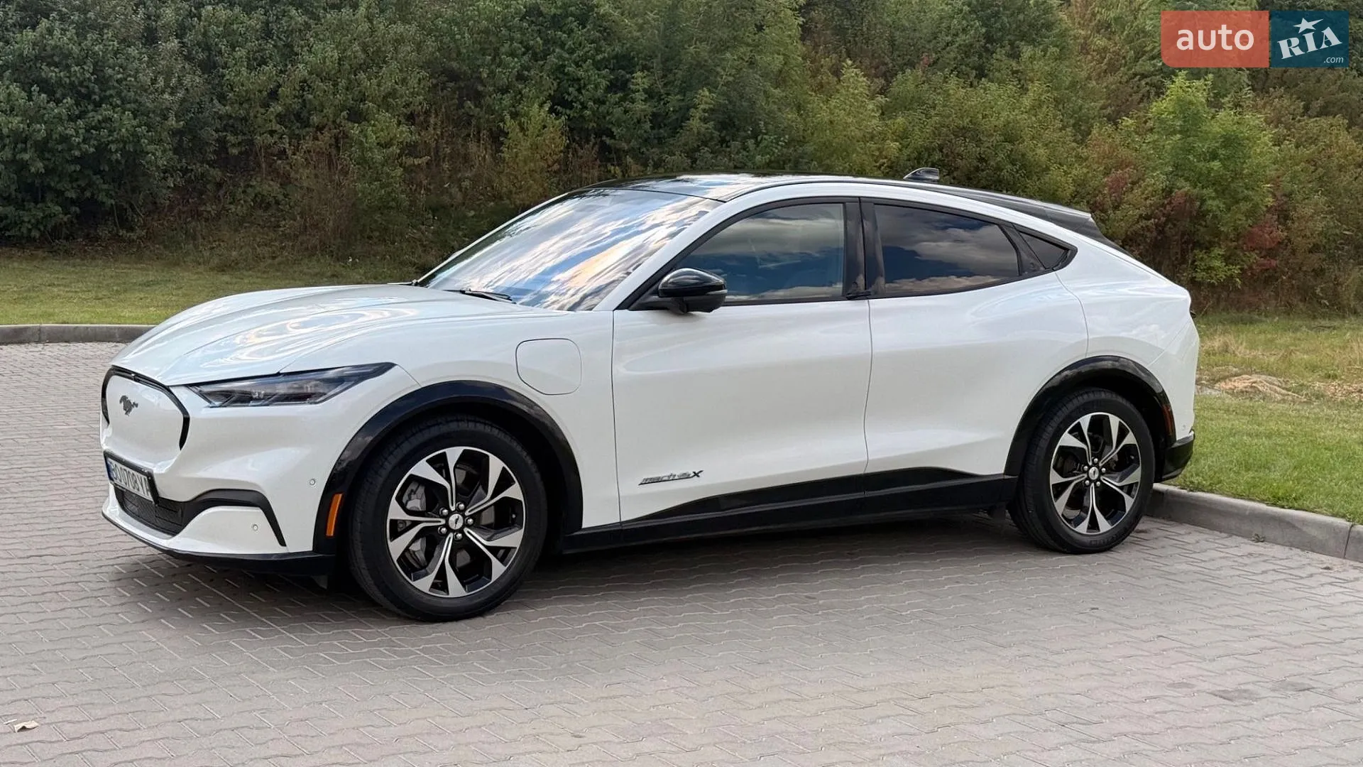 2021 Ford Mustang Mach-E - мініатюра 4