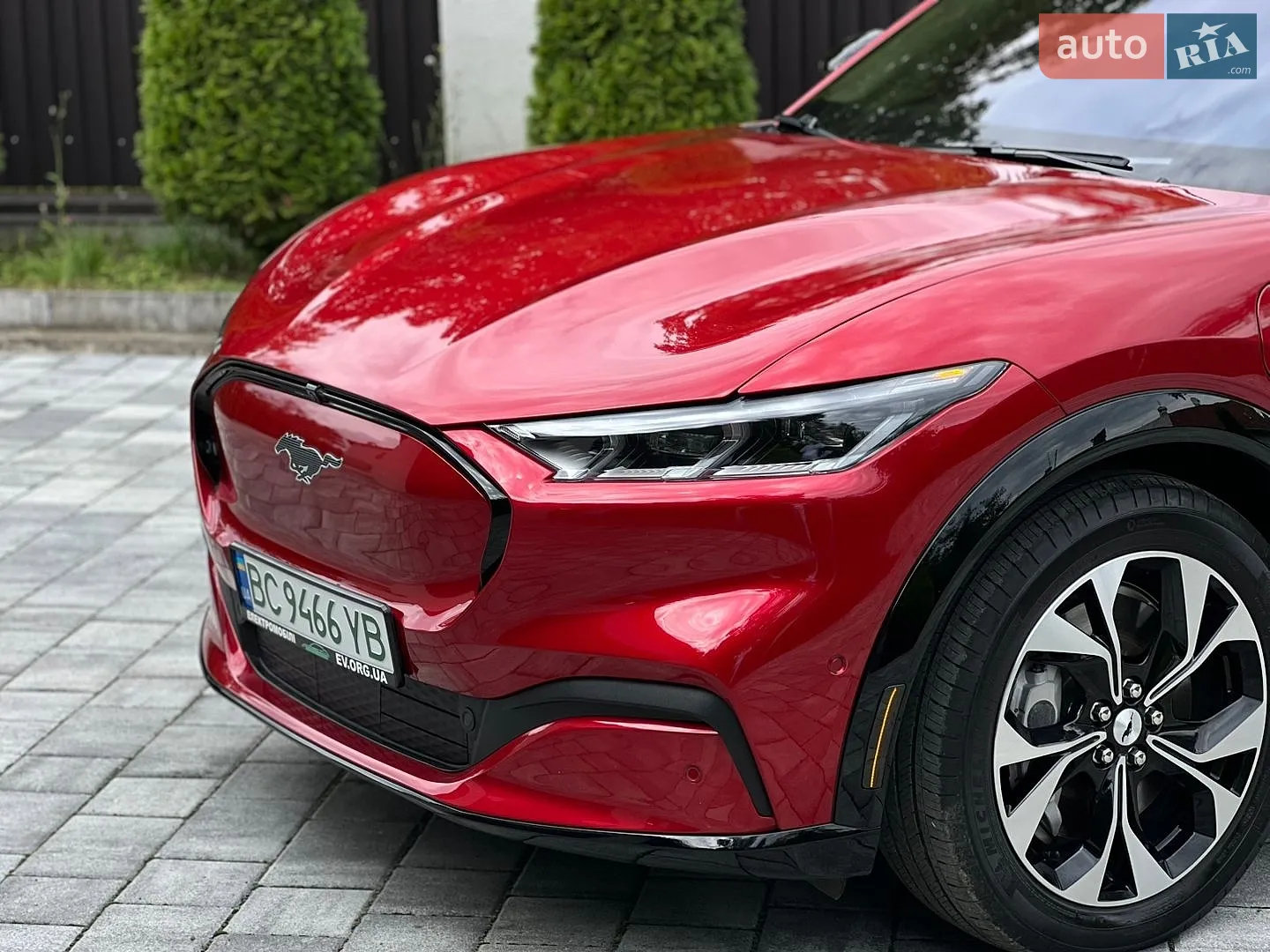 2023 Ford Mustang Mach-E - мініатюра 3