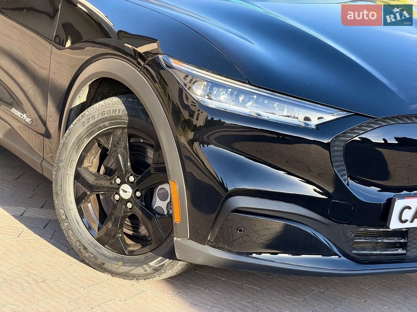 2021 Ford Mustang Mach-E - мініатюра 8