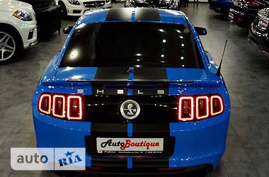 Купе Ford Mustang 2013 в 