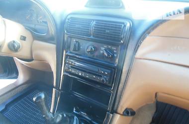 Купе Ford Mustang 1995 в 