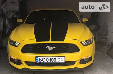 Купе Ford Mustang 2015 в Львове