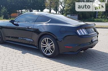 Купе Ford Mustang 2015 в Ивано-Франковске