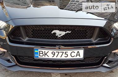 Купе Ford Mustang 2015 в Ивано-Франковске