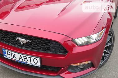 Купе Ford Mustang 2015 в Киеве