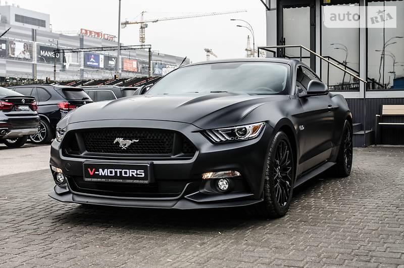 Купе Ford Mustang 2017 в Киеве