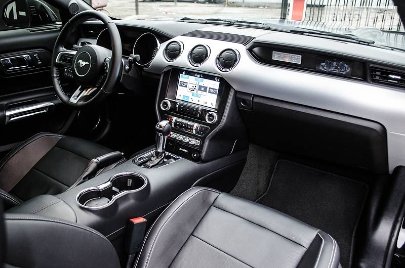 Купе Ford Mustang 2017 в Киеве