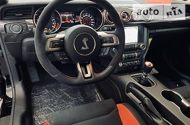 Купе Ford Mustang 2019 в 