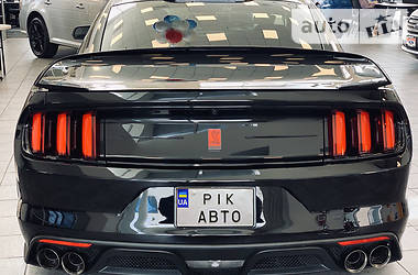 Купе Ford Mustang 2019 в 