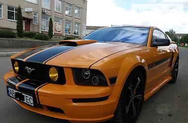 Купе Ford Mustang 2009 в Гайсине