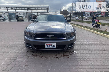 Купе Ford Mustang 2014 в Ровно