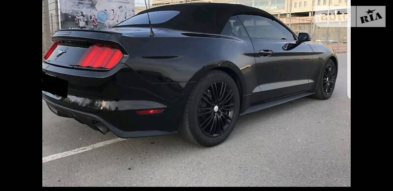 Кабріолет Ford Mustang 2016 в Вінниці фото 2 Кабріолет Ford Mustang 2016 в Вінниці