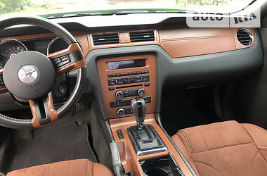 Купе Ford Mustang 2014 в 