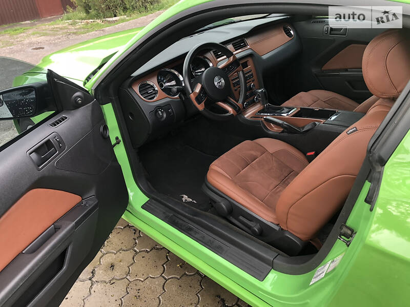 Купе Ford Mustang 2014 в Харькове