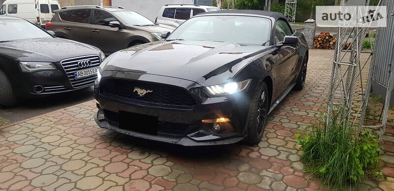Кабріолет Ford Mustang 2016 в Вінниці фото Кабріолет Ford Mustang 2016 в Вінниці