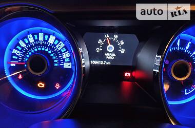 Купе Ford Mustang 2012 в 