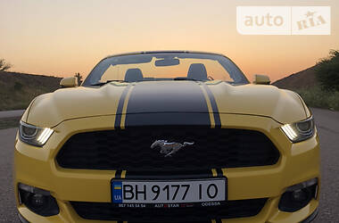 Кабріолет Ford Mustang 2015 в 