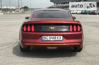 Седан Ford Mustang 2017 в Львове