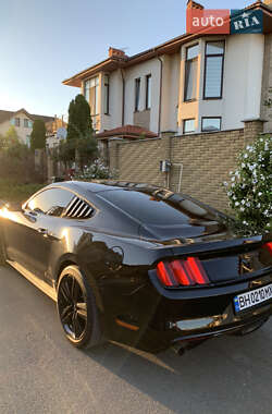 Купе Ford Mustang 2015 в Одессе