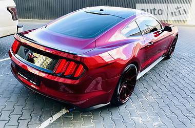 Купе Ford Mustang 2015 в Киеве