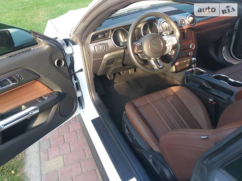 Купе Ford Mustang 2019 в Киеве