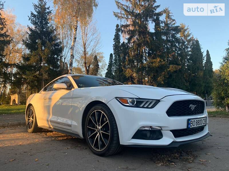 Купе Ford Mustang 2016 в Львове фото 2 Купе Ford Mustang 2016 в Львове