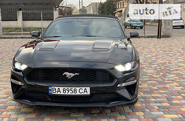 Кабриолет Ford Mustang 2018 в Гайвороне