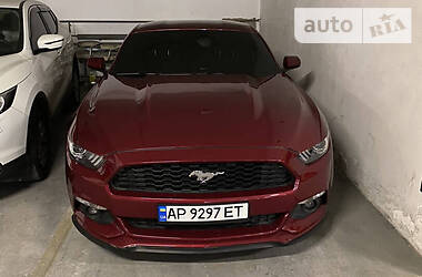 Купе Ford Mustang 2015 в Киеве