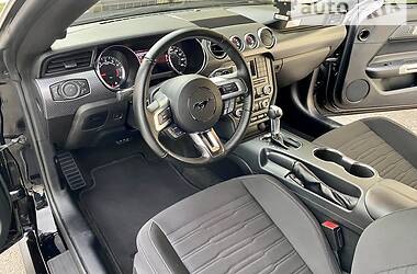 Купе Ford Mustang 2017 в 