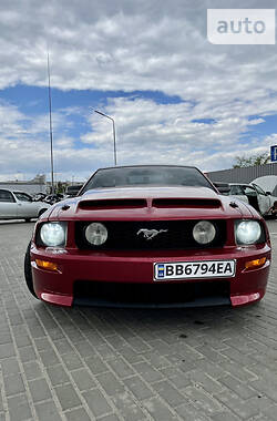Купе Ford Mustang 2006 в Киеве