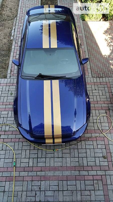 Купе Ford Mustang 2012 в Кропивницком