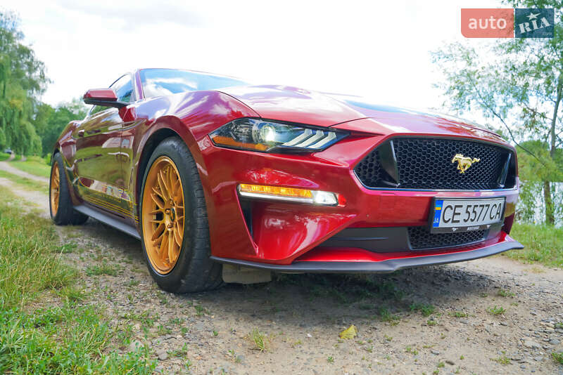 Купе Ford Mustang 2018 в Чернівцях