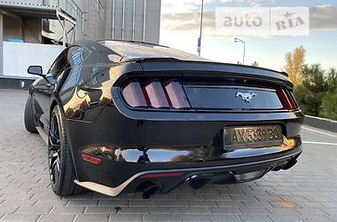 Купе Ford Mustang 2014 в 