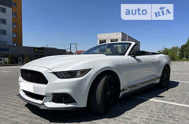 Кабриолет Ford Mustang 2016 в Виннице