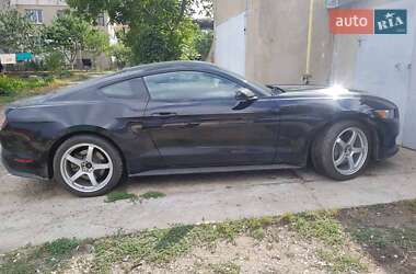 Купе Ford Mustang 2015 в Одесі