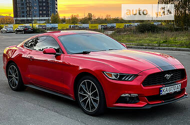 Купе Ford Mustang 2016 в 